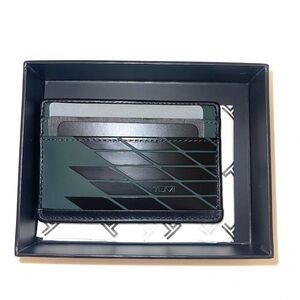 TUMI Alpha green small card case nib